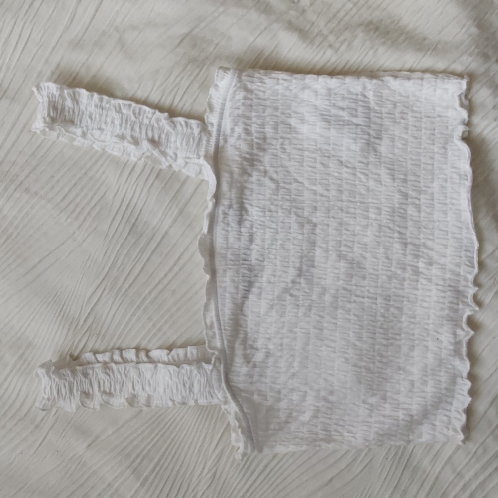 NWT  Vero Moda White Halter Top Size M